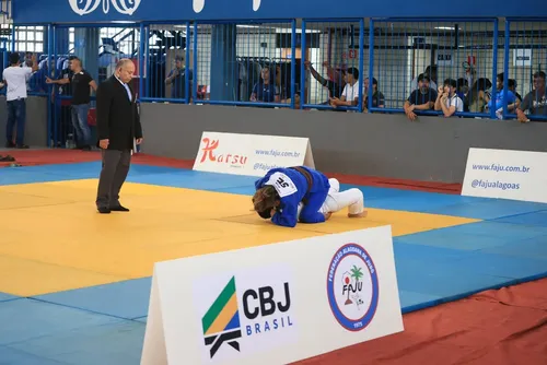 
				Maceió recebe IV Copa Alagoas de Judô com atletas de diversos estados
			
			