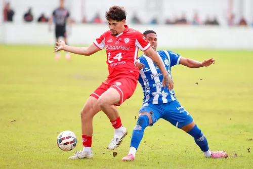 
				Moacir muda o jogo, e CSA segura o São Luiz em Ijuí
			
			