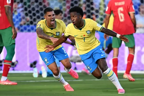 
				Newcastle rejeita oferta do Arsenal por Bruno Guimarães
			
			