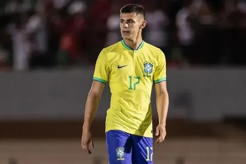 
				PSG anuncia empréstimo de Gabriel Moscardo ao Espanyol
			
			