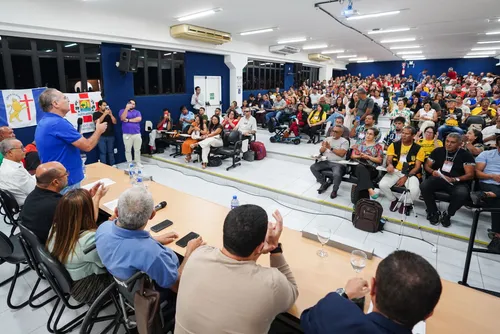
				Renan relembra criação do SUS e destaca atuação para implantação em Alagoas
			
			
