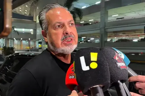 
				Sem resposta de Almada, Flamengo avança por Luiz Henrique e prepara proposta milionária
			
			