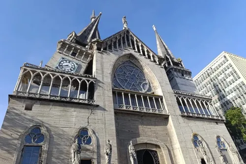
				Terremoto destrói prédios e causa desespero na Colômbia. Veja vídeo
			
			
