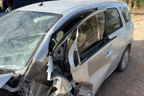 
				Vídeo: grave acidente entre carros deixa três feridos na BR-316
			
			