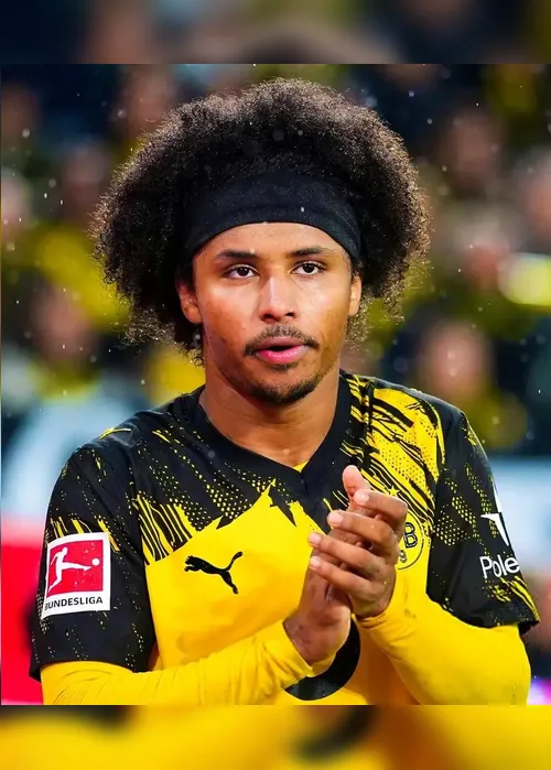 
				Barcelona contrata Adeyemi, ex-Borussia Dortmund
			
			