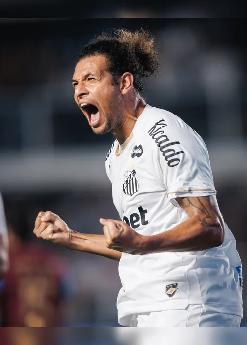 
				Cuca admite Brasileiro como prioridade do Santos e deve poupar na Sul-Americana
			
			