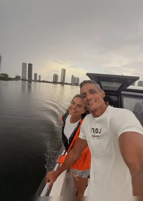 
				Ex de Ronaldo Fenômeno, Milene Dominggues curte Miami com namorado, ex-jogador
			
			