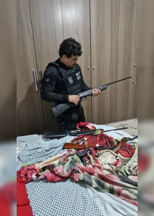 
				Operação Águas Turvas prende três e apreende armas e drogas no Sertão de AL
			
			