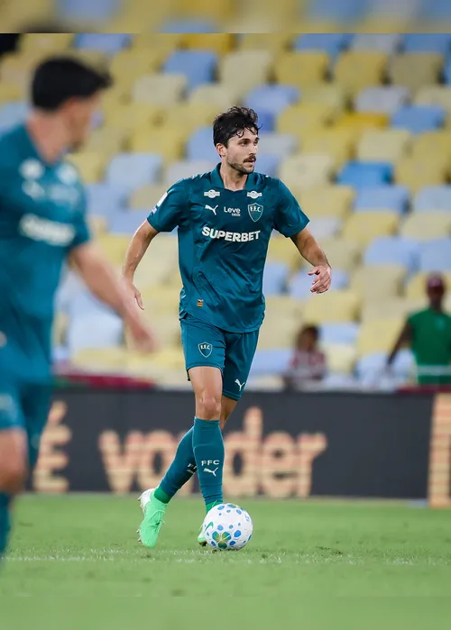 
				Preterido por Zubeldía, Igor Rabello ganha chance de ouro no Fluminense
			
			
