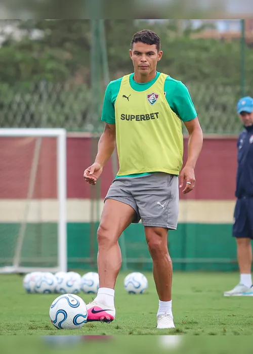 
				Thiago Silva volta a treinar e deve reforçar o Fluminense contra o Rivadavia
			
			