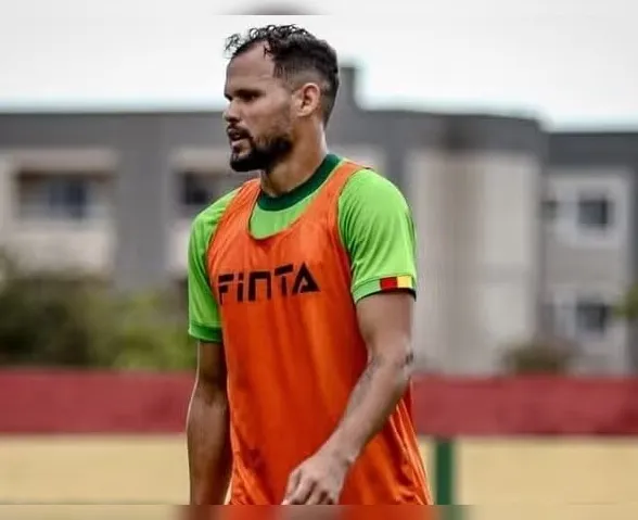 Alagoano e ex-CRB: conheça Alan James, novo atacante do CSA