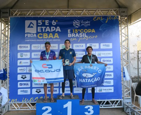 Alagoano Felipe Knowles sobe ao pódio nacional em travessia de 4 km na Bahia