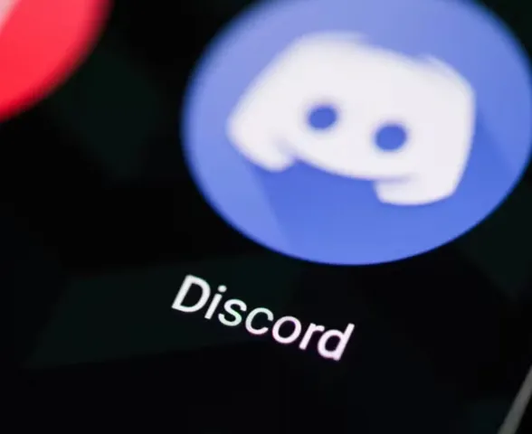 Após pressão, governo determina suspensão de lives do Discord