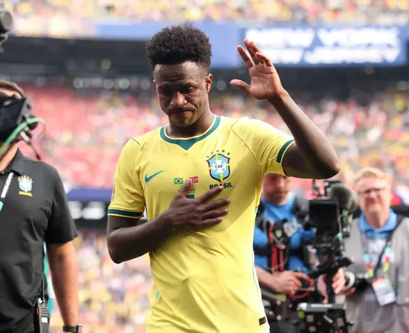 Após queda do Brasil na Copa, Vini Jr cai duas posições em ranking da Fifa