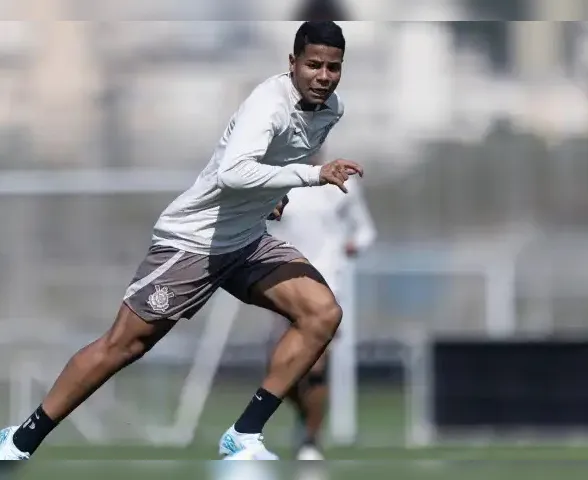 Corinthians alinha acordo com Al-Nassr por contratação de Wesley