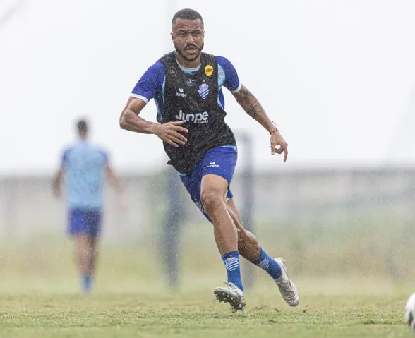 CSA oficializa contratação do zagueiro Rafael Castro para reta final da Série D