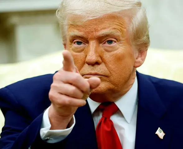 Trump ameaça "ataque maciço" ao Irã: "Não sentiram dor suficiente"