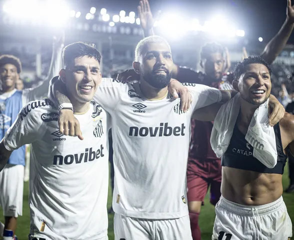 Gabigol exalta vitória do Santos diante do Vasco: 'Confiança para sequência'