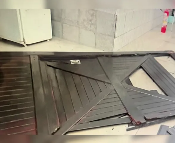 Incêndio iniciado após troca de gás de cozinha destrói parte de residência
