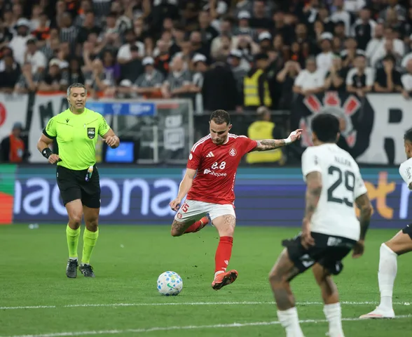 Internacional faz post provocativo ao Corinthians após classificação