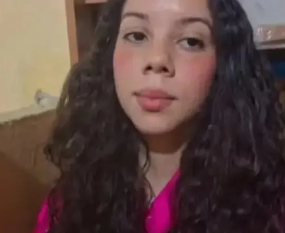 Irmã de jovem encontrada morta em Matriz de Camaragibe faz desabafo e pede respeito: 'Jovem, meiga e amada'