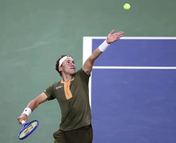João Fonseca enfrenta Casper Ruud, ex-número 2 do mundo, em Montreal