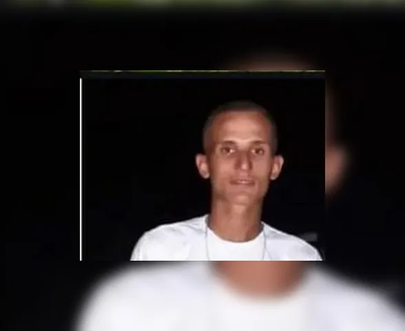 Motociclista de 25 anos morre após colisão com picape na BR-101