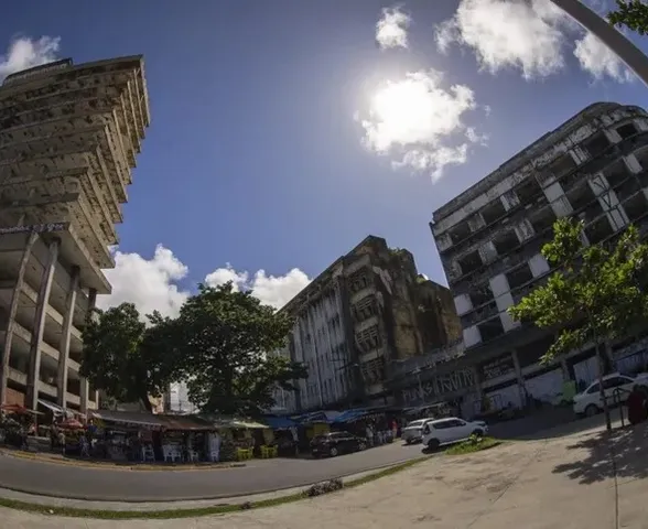 Prefeitura transfere dois edifícios e terrenos para o Maceió Previdência após repercussão do caso Master