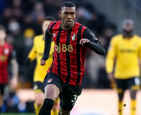 Rayan entra na mira do Al-Hilal para substituir brasileiro no ataque