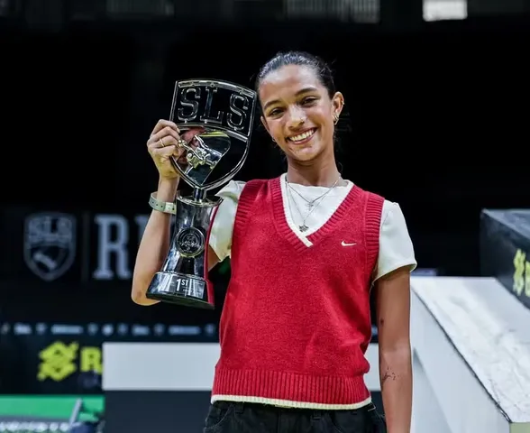 Rayssa Leal bate campeã olímpica e conquista SLS Rio Takeover