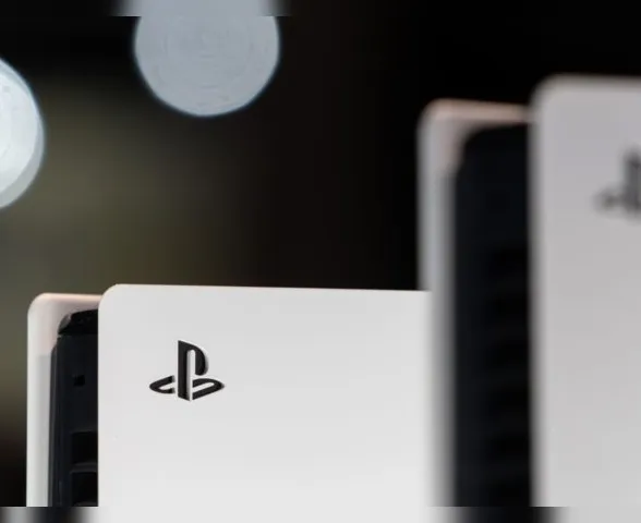 Sony confirma o fim dos jogos físicos no PlayStation e ignora mais de 345 mil assinaturas