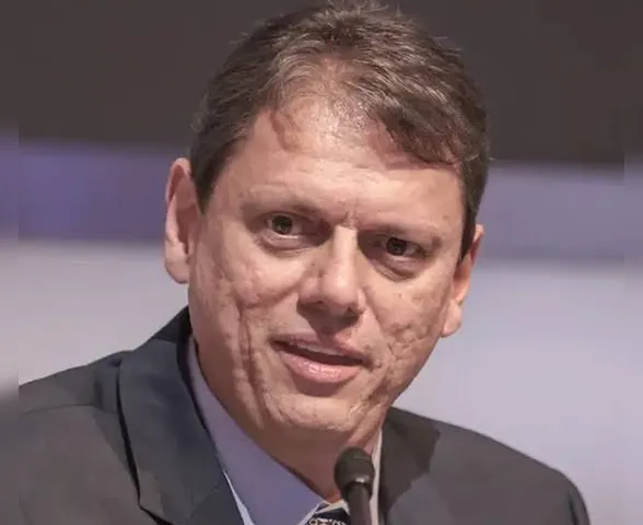 Tarcísio elogia escolha de Alfredo Gaspar: 'Recebo muito bem a notícia do vice'