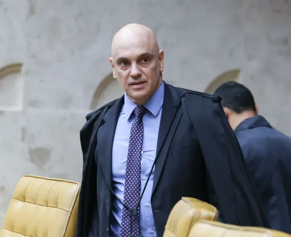 TSE vê interferência de Moraes e ordem sobre IA de Bolsonaro gera mal-estar