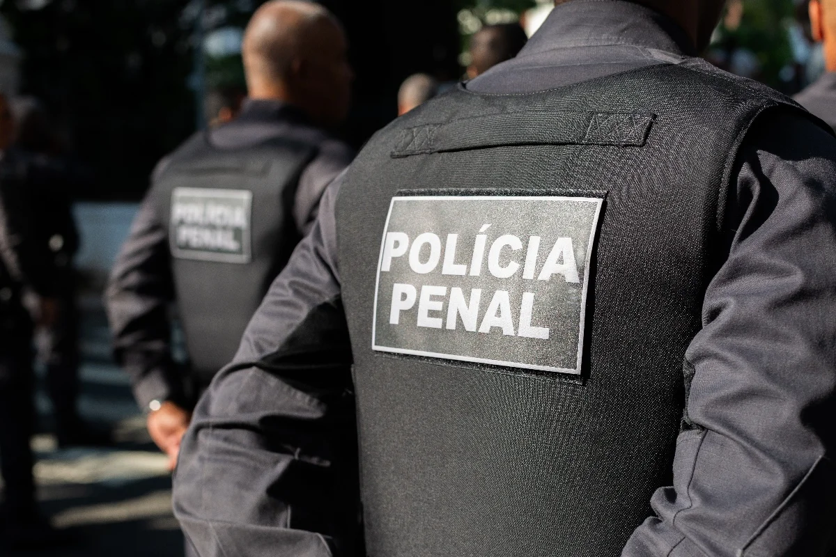 Dupla que tentou usar drone para enviar droga a presídio é presa
