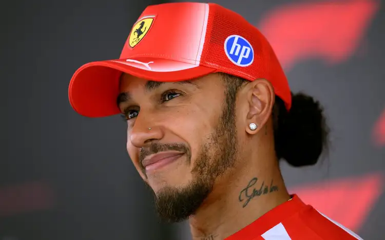 Hamilton volta a sonhar com o oitavo título mundial da F1