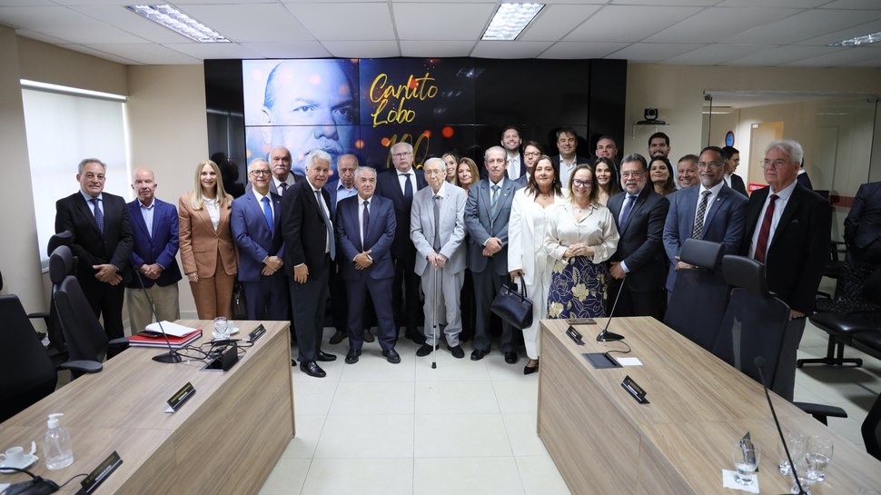 MPAL homenageia procurador de Justiça Carlos Guido Ferrário Lobo, ex-PGJ que marcou a história da instituição