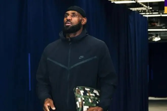 NBA divulga calendário da temporada 2026/27 com reencontro de LeBron com Lakers no Natal