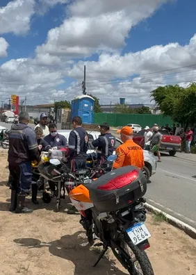 Grave acidente envolvendo dois veículos deixa 2 pessoas feridas em Arapiraca