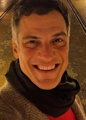 Mateus Solano fica incomunicável após esquecer celular em Maceió