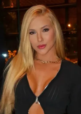Virginia Fonseca cancela viagem às pressas após problema em jatinho