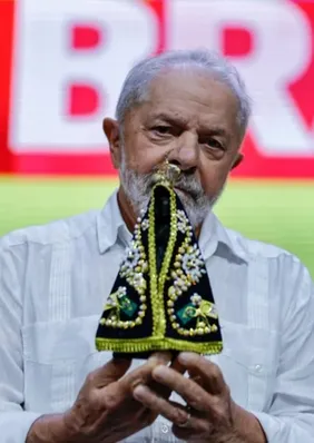 Lula avança entre católicos e evangélicos após o caso Nossa Senhora