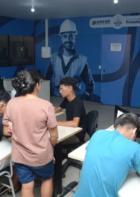 Mutirão oferece vagas para pedreiro, servente e ajudante em Maceió