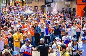 Em Arapiraca, JHC reúne aliados e projeta vitória no domingo