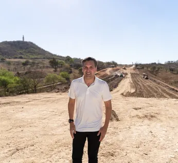 Isnaldo Bulhões anuncia recursos para novo anel viário em Santana do Ipanema