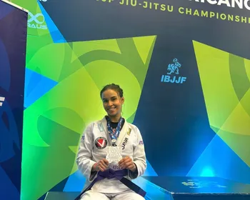 Atleta do Jiu-Jítsu, alagoana Anavivian conquista prata no Sul-Americano