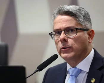 Alessandro Vieira vai ao STF para cobrar CPI contra Moraes e Toffoli