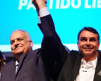 Alfredo Gaspar encerra campanha em Alagoas com carreata no Benedito Bentes