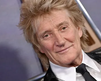 Após cirurgia, Rod Stewart anuncia última turnê da carreira aos 81 anos