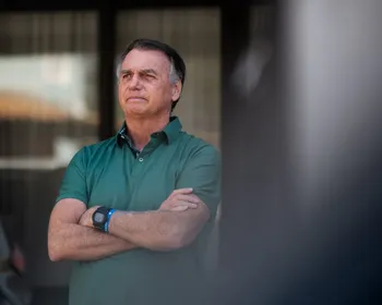 Bolsonaro informa a Moraes data para exames de sangue em domiciliar