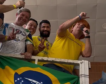 Cabo Bebeto recepciona Flávio Bolsonaro e Alfredo Gaspar em Maceió
